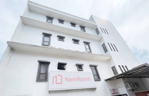 Duren Sawit Hotel | NamRoom at Kalimalang
