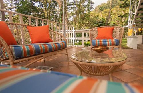 San Juancito Casa | Nan La Tigra