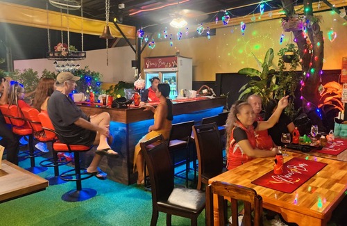 Nong Prue Hotel | Nana's Bar & Hotel