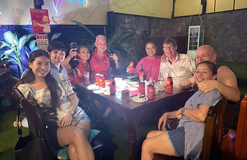 Nong Prue Hotel | Nana's Bar & Hotel