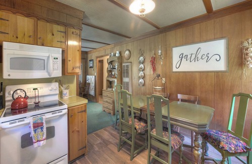 Bayfield Cabina | Nana's Cabin at Vallecito Lake | Near Lake, Trails & Outdoor Fun, Dogs OK
