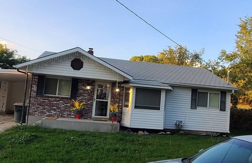 Price Casa | Nana's Place is a beautiful country family, pet-friendly home.