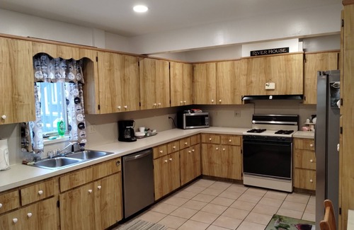 Dunnellon Casa | Nanas Rainbow riverhouse with waterfront close to headsprings