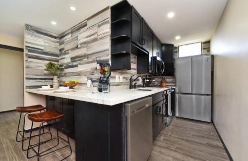 Kihei Casa | Nani Kai Hale 605 · NKH 605 Remodeled BeachFront w Pool AC Sandy