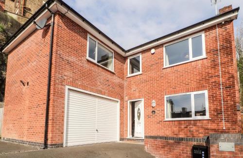 Wrexham Casa | Nant House