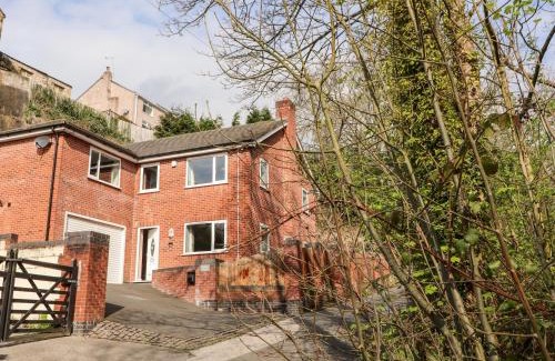 Wrexham Casa | Nant House
