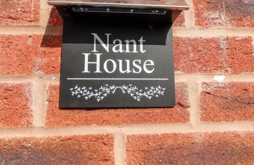Wrexham Casa | Nant House