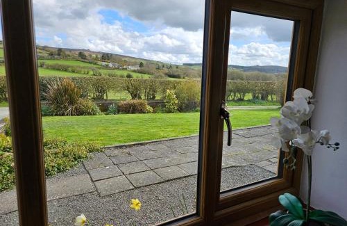 Pontesbury Casa | Nant-Isa