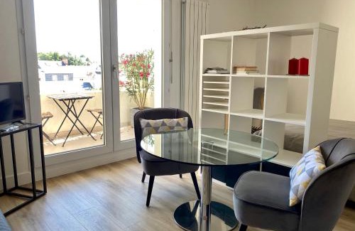 Jules Verne Apartamento | Nantes 30m2 studio au calme avec balcon sur cour