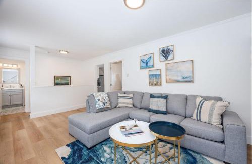 Half Moon Bay Casa | Nantucket Penthouse - walk to restaurants beaches activies & so much more
