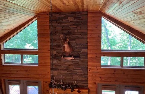 Marietta Cabina | Napaw Mountain Log Cabin ~ A Magical MountainTop Experience