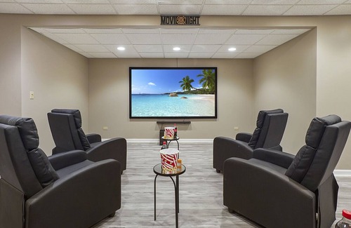 Naperville Casa | Naperville Rental - Harmony Ct
