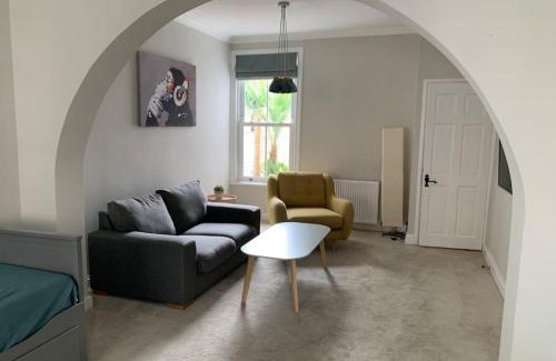 Southsea Apartamento | Napier - A Beautiful House in the best Southsea location
