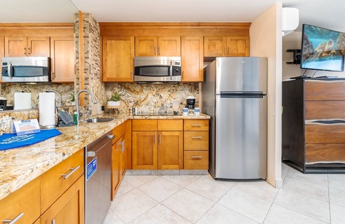 Napili Condominio | Napili Shores A106 0 Bedroom Condo by RedAwning