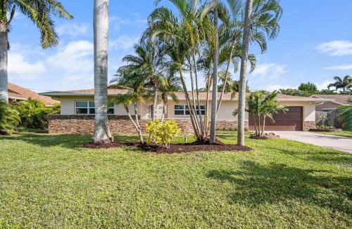 Palm River Estates Casa | Naples Dream Escape 4BRHome heated pool 10minBeach