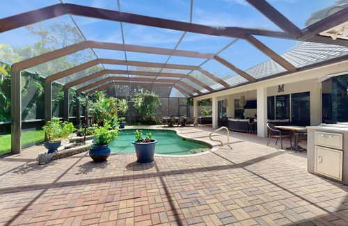 Naples Casa | Naples home with resort-style pool & lanai, fast WiFi, & gorgeous interior