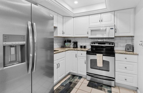 Naples Park Cabaña | Naples Park Beach Escape
