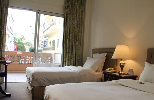 Hamra Hotel | Napoleon Hotel