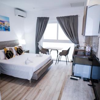 Paceville Casa | Napoli Suites Studios Aparthotel