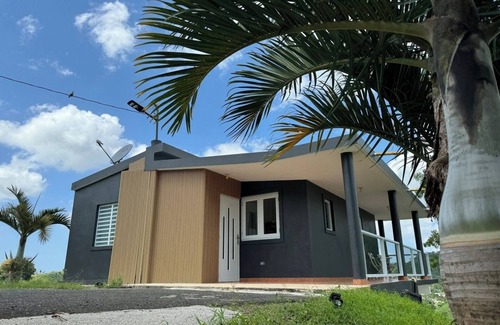 Guadiana Casa | Naranjito Vista Home "Full Solar Power"