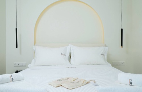 Megalos Prinos Otro | Narciso Luxury Suites