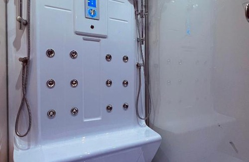 Reims Apartamento | NARCISSE Balnéo, Sauna, Hammam
