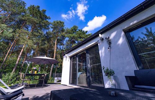 Pomiechowek Casa | NAREV DOMY WAKACYJNE Każdy Dom na Wyłączność Oddzielnie Ogrodzony