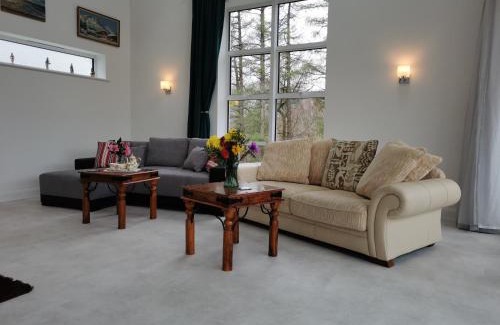 Rosevine Casa | Narracott Down