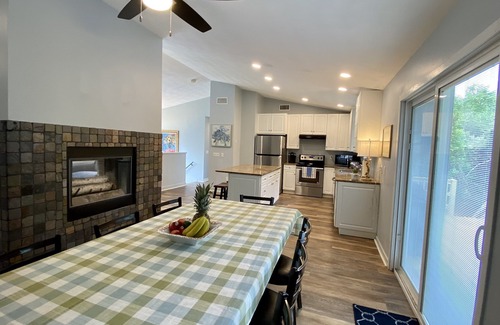 Bonnet Shores Casa | Narragansett R. I. 5 dormitorios, 3 baños completos, aire central en calle sin salida