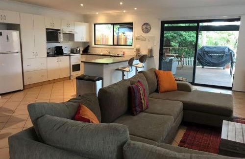 Narrawallee Casa | Narrawallee Holiday House