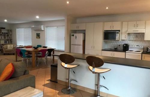 Narrawallee Casa | Narrawallee Holiday House