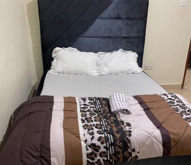 Kampala Apartamento | Nash be