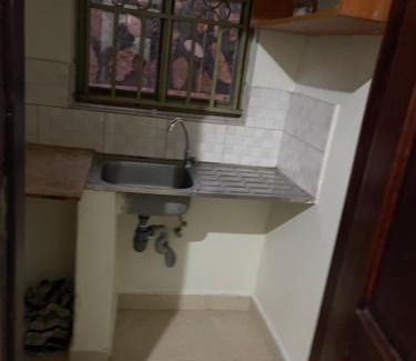 Kampala Apartamento | Nash be