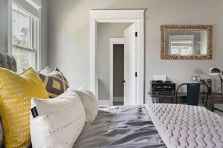 East End Casa | Nashville Bungalow with Fenced Yard