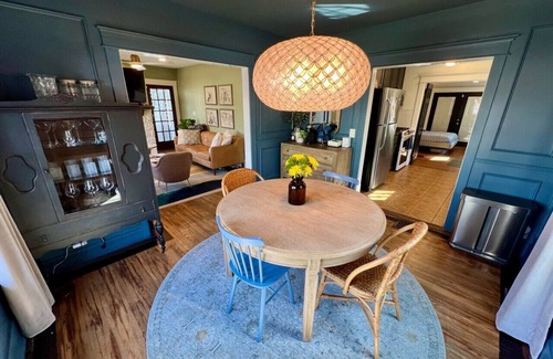 East End Cabaña | Nashville Fatherland Cottage