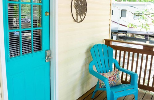 Kedron Cabina | Nashville, Franklin, Brentwood, Spring Hill - Rustic Cabin 4 CAMPERS RV PARK