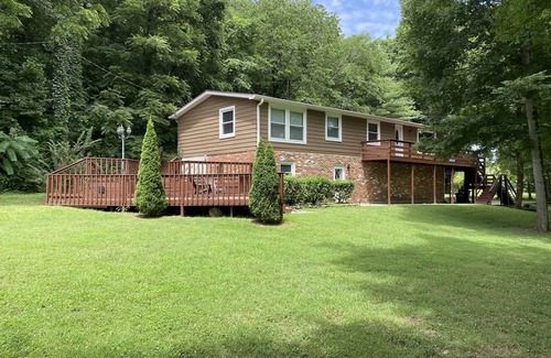 Antioch Casa | Nashville’s Mill Creek Retreat for 10 Nolensville,TN