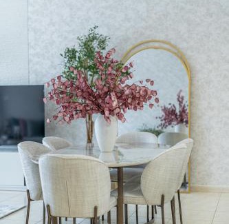 Dubai Apartamento | Nasma Luxury Stays - Sky-High Serenity in Stylish 2BR Retreat
