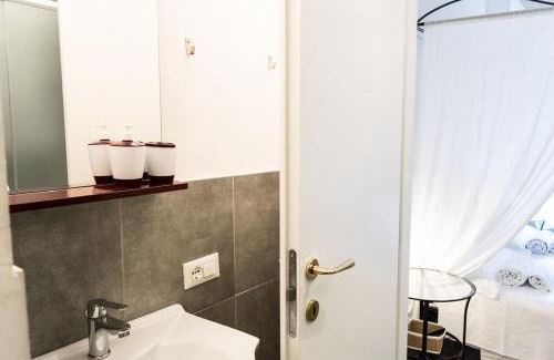 San Giovanni Apartamento | NASONI DI ROMA (VICINISSIMO BASILICA SAN GIOVANNI IN LATERANO)