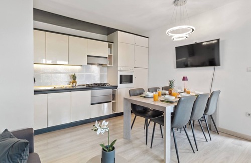 Koper Apartamento | NAT APARTMENTS Koper - Daisy and Tulip Apartments
