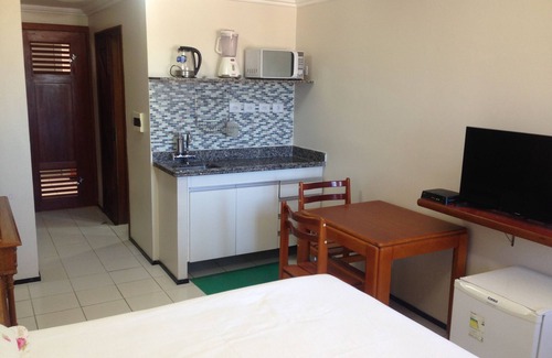 Areia Preta Apartamento | Natal studio en Petrópolis con vistas al mar y la colina cerca de Praça das Flores
