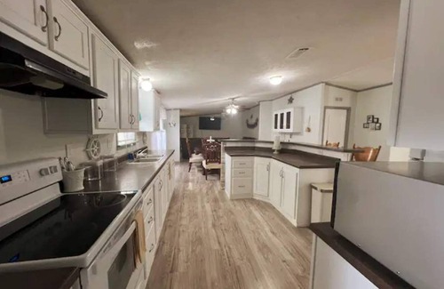 Medina County Casa | Natalia TX. Family Getaway!!