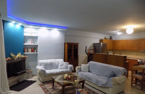 Volos City Centre Apartamento | Natalys 2 Bd Gorgeous Apt in Volos