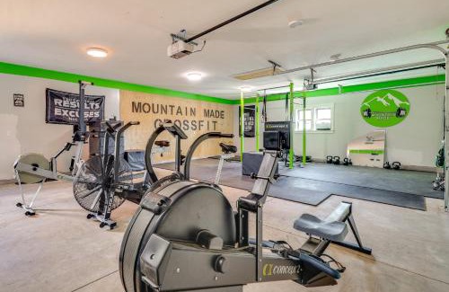 Springerville Casa | Natl Forest Access and Mtn Views Family Eagar Home