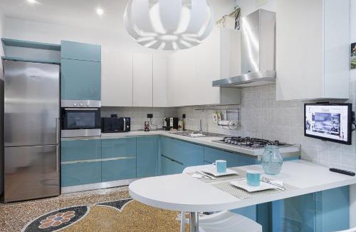 Carignano Apartamento | Natty Family Apartment in Carignano by Wonderful Italy