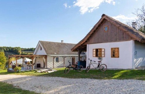 Gornji Petrovci Chalet De Esquí | Natural Chalet Indašnja Iža, Križevci, Slovenia