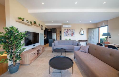 Skotino Villa | Naturalia Orange Luxury Villa - Private Pool - Sleeps 8