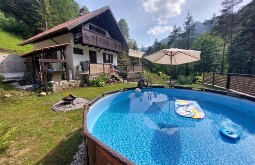 Gorenja Trebusa Casa | NATURALINA HOLIDAY HOUSE