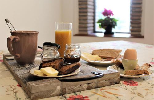 Pieve Salutare Cama Y Desayuno | Naturaliterre BnB - Microfattoria