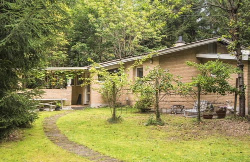 Ans Casa | Cabaña natural con terraza de Gudena